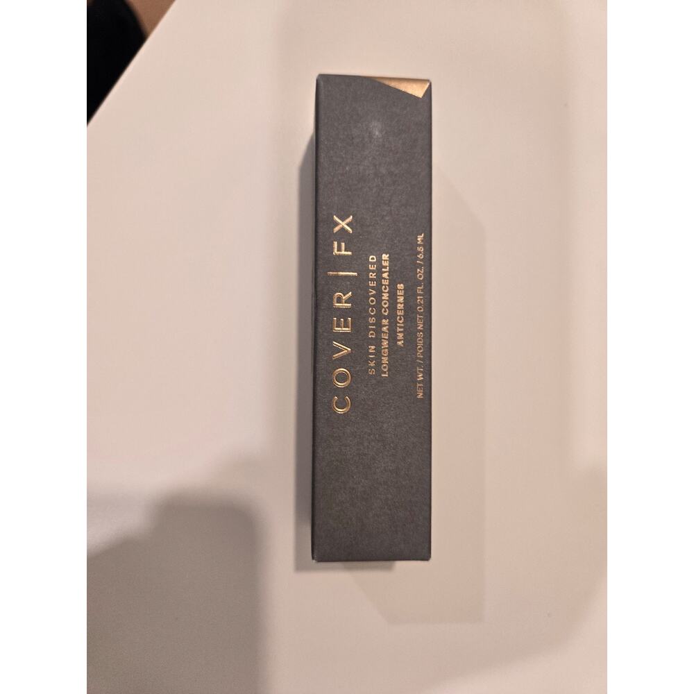 COVER FX Skin Discovered Longwear Full Coverage Concealer |

Shade T3